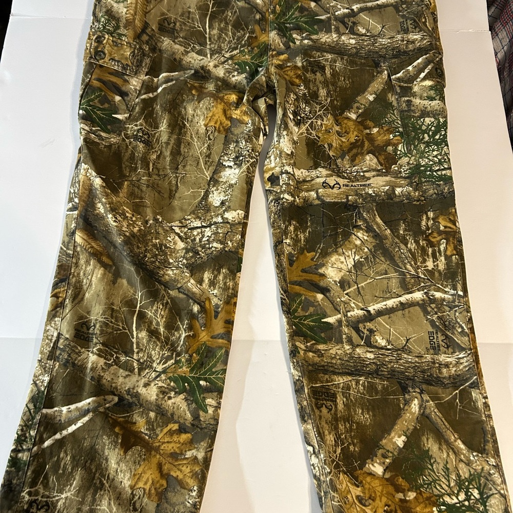 Lincoln Outfitters Men’s Camo Hunting Pants XXL with adjustable waist‎